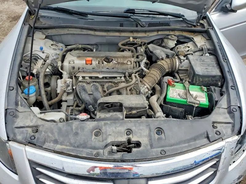 2011 HONDA ACCORD SE  