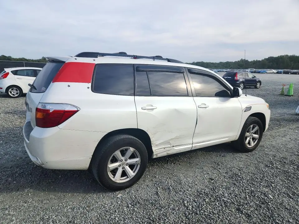 2010 TOYOTA HIGHLANDER BASE  