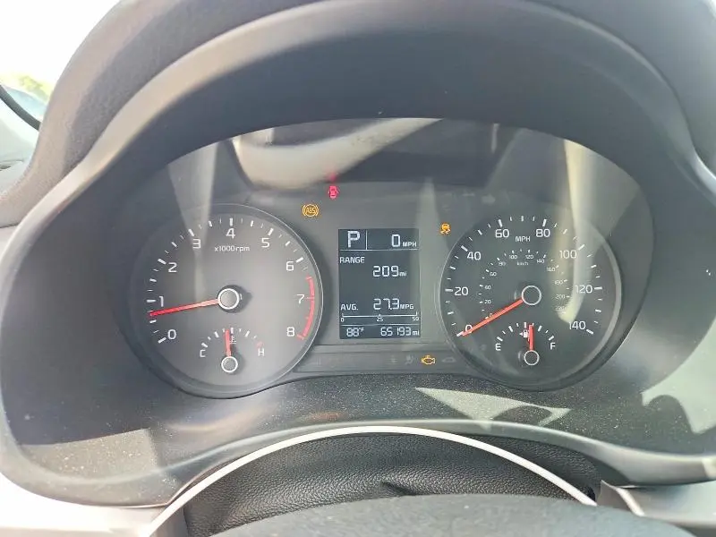 2022 KIA RIO LX  