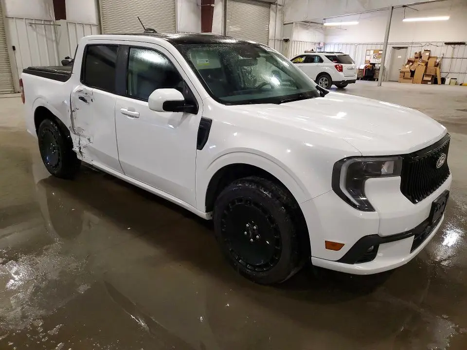 2025 FORD MAVERICK LOBO  