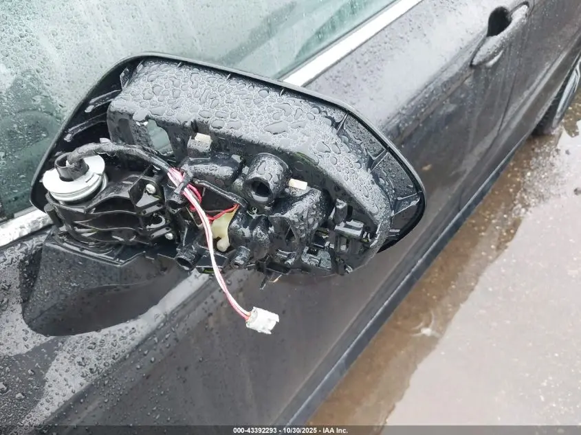 2023 TOYOTA CAMRY XLE HYBRID