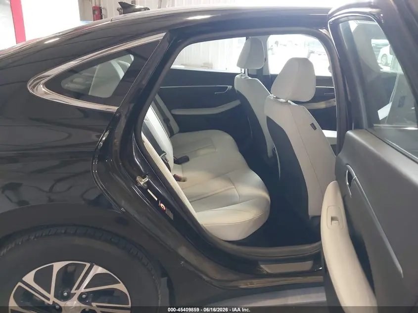 2021 HYUNDAI SONATA BLUE