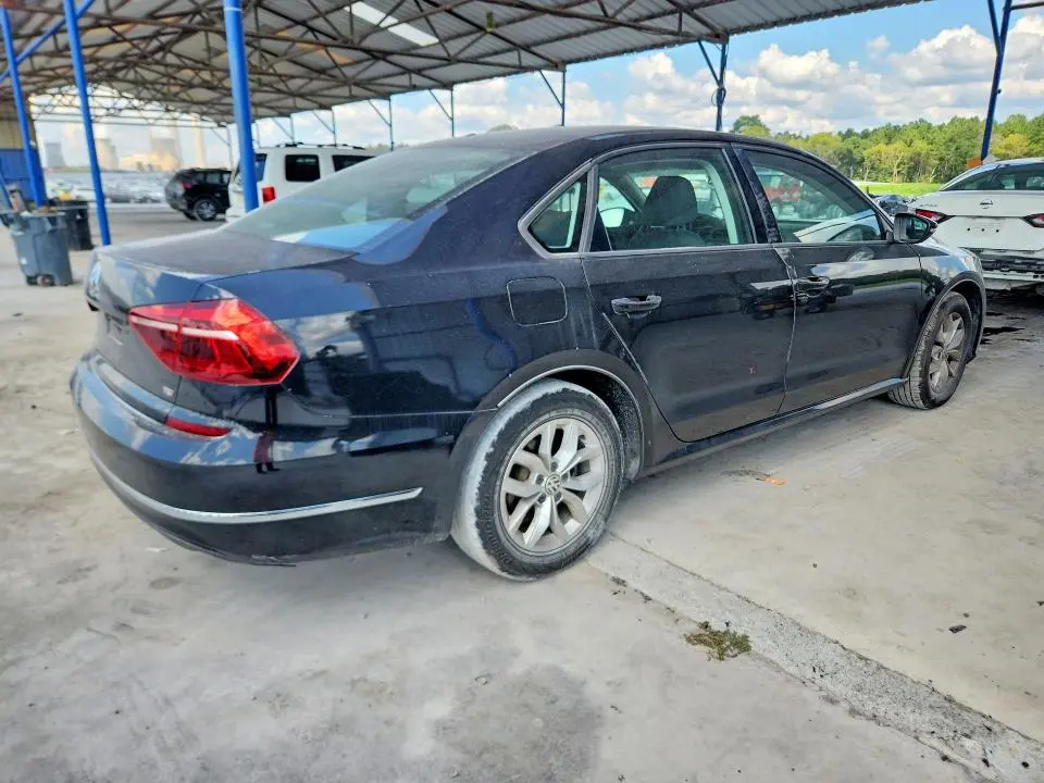 2018 VOLKSWAGEN PASSAT S  