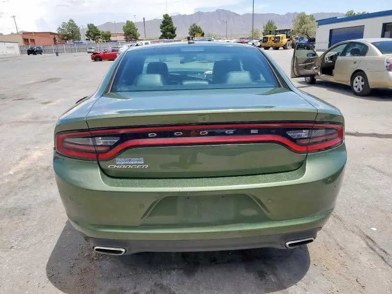 2021 DODGE CHARGER SXT  