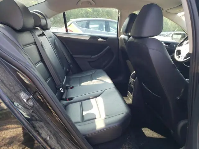 2014 VOLKSWAGEN JETTA SE  