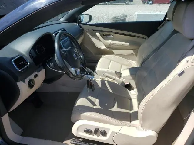 2011 VOLKSWAGEN EOS KOMFORT  