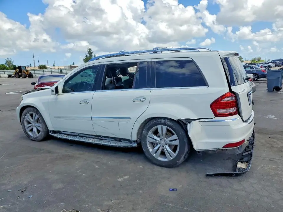 2011 MERCEDES-BENZ GL 450 4MATIC  