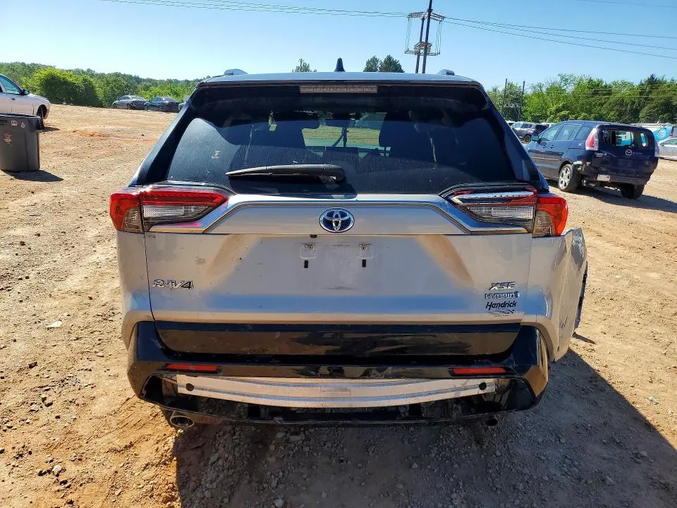 2022 TOYOTA RAV4 XSE  