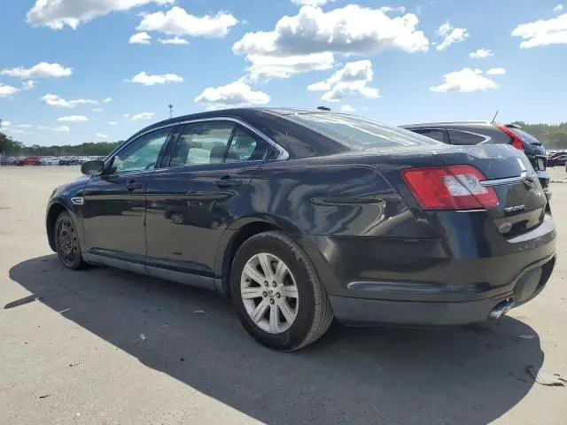 2010 FORD TAURUS SE  