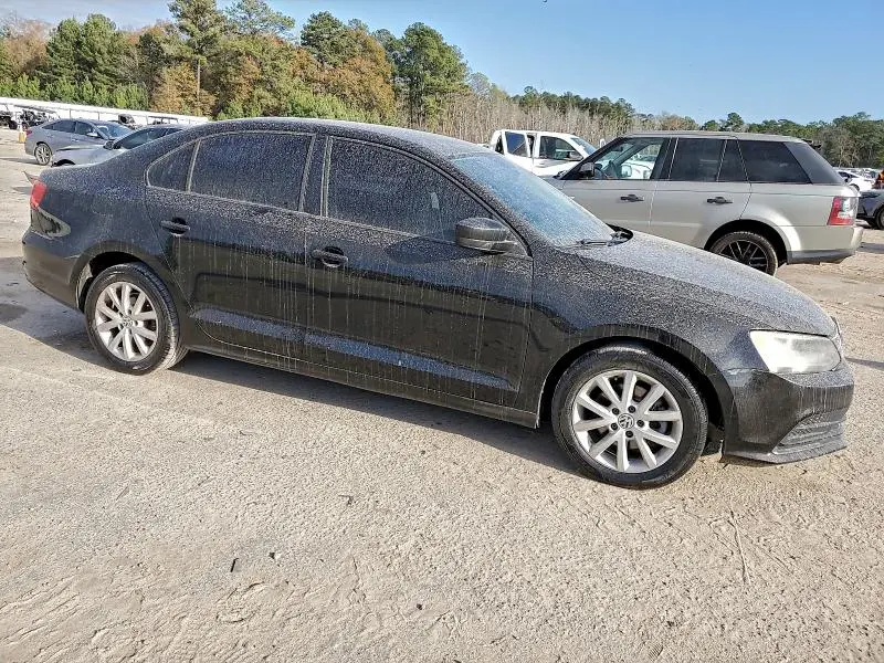 2015 VOLKSWAGEN JETTA SE  
