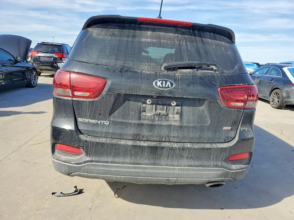 2020 KIA SORENTO LX  