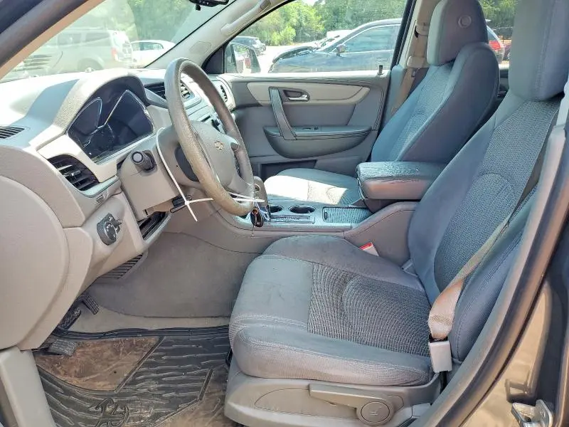 2014 CHEVROLET TRAVERSE LS  