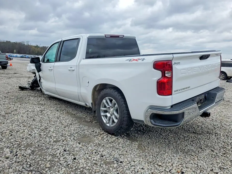 2023 CHEVROLET SILVERADO K1500 LT  