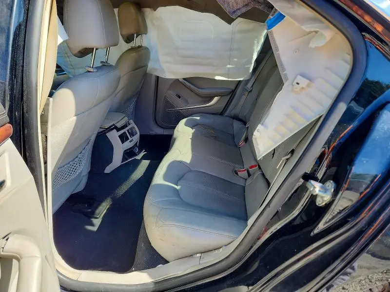 2010 CADILLAC CTS LUXURY COLLECTION  