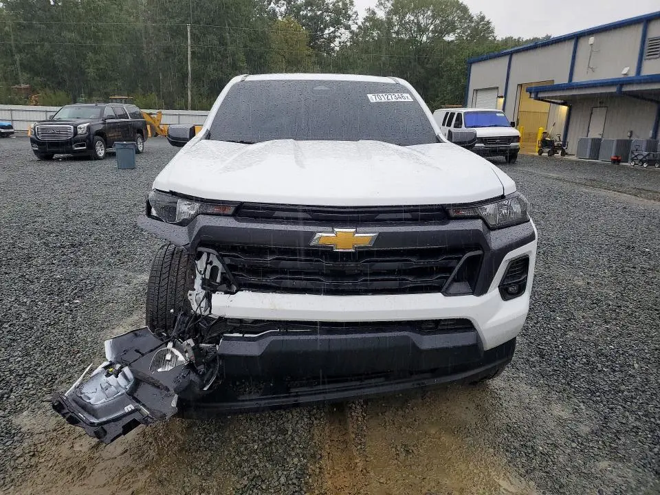 2024 CHEVROLET COLORADO LT  