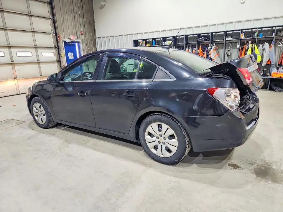 2012 CHEVROLET CRUZE LS  