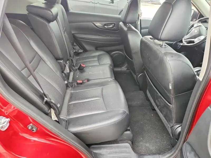 2015 NISSAN ROGUE SL  