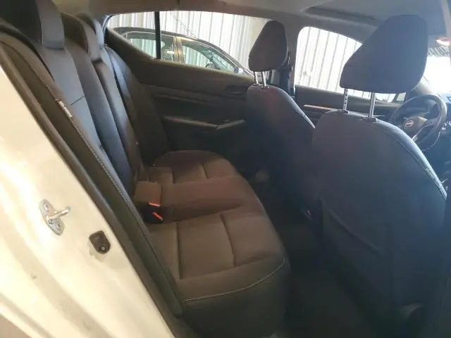 2023 NISSAN ALTIMA SV  