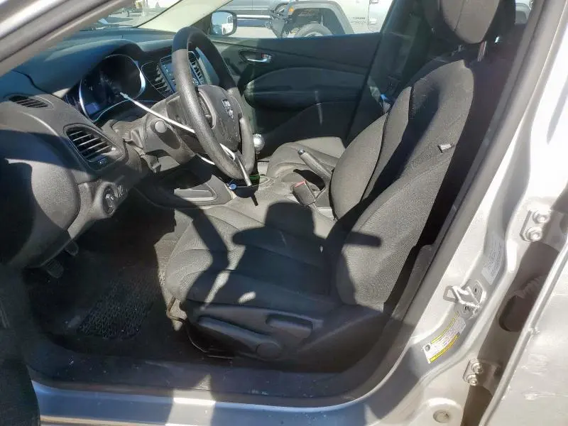 2013 DODGE DART SE  