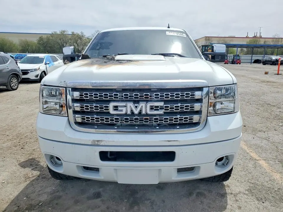 2012 GMC SIERRA K2500 SLE  