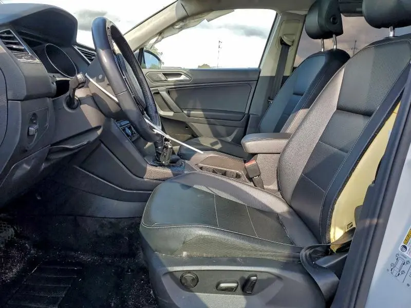 2019 VOLKSWAGEN TIGUAN SE  