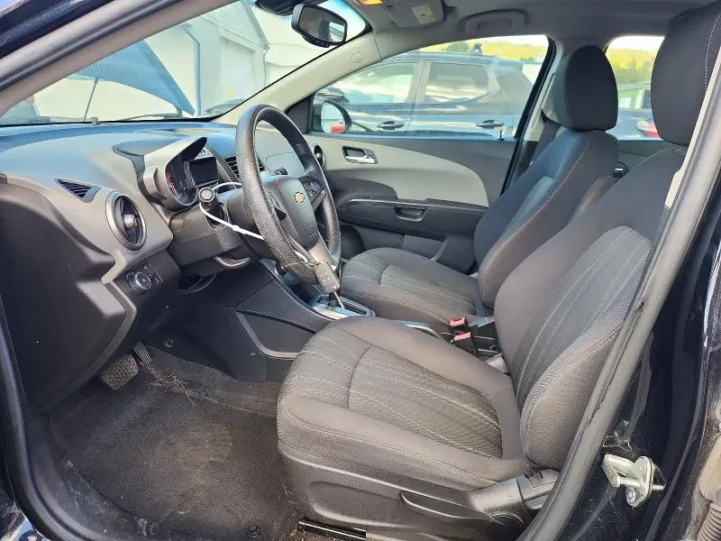2013 CHEVROLET SONIC LT  