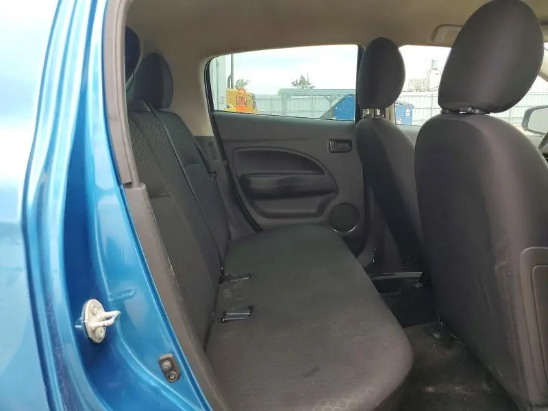 2015 MITSUBISHI MIRAGE DE  
