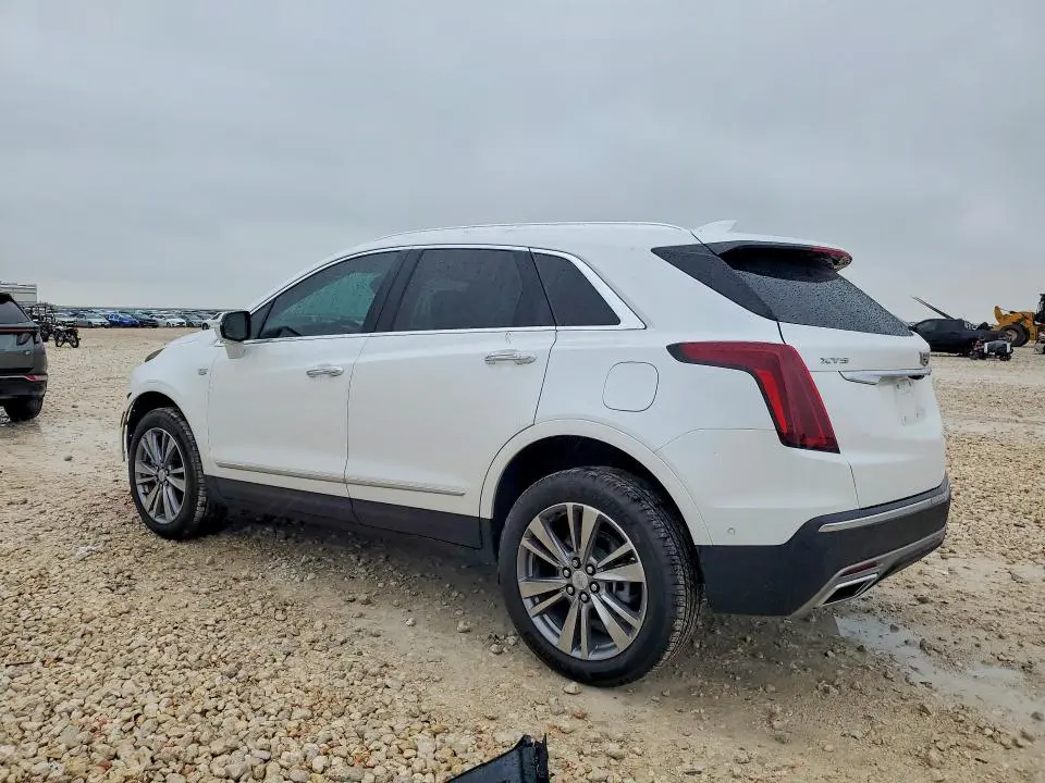 2025 CADILLAC XT5 PREMIUM LUXURY  