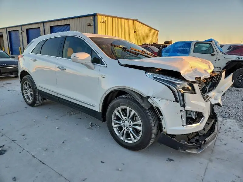 2020 CADILLAC XT5   