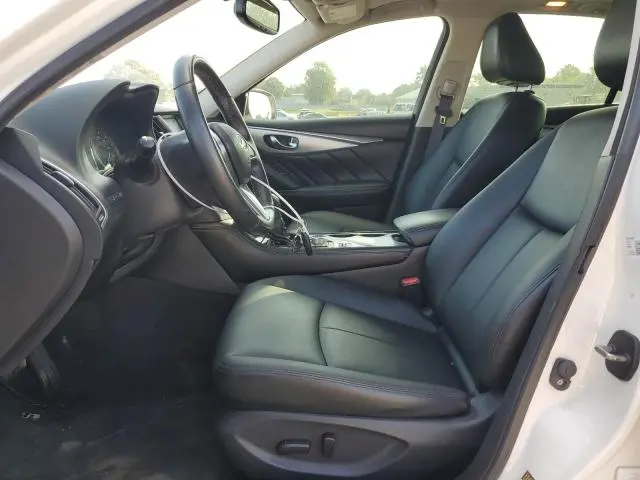 2019 INFINITI Q50 LUXE  