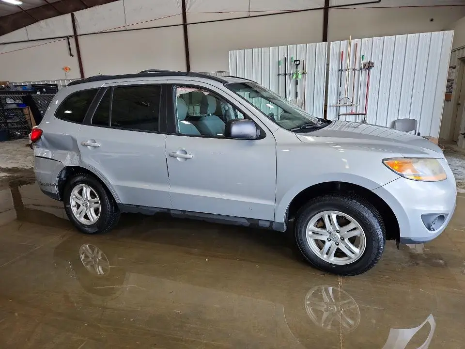 2010 HYUNDAI SANTA FE GLS  