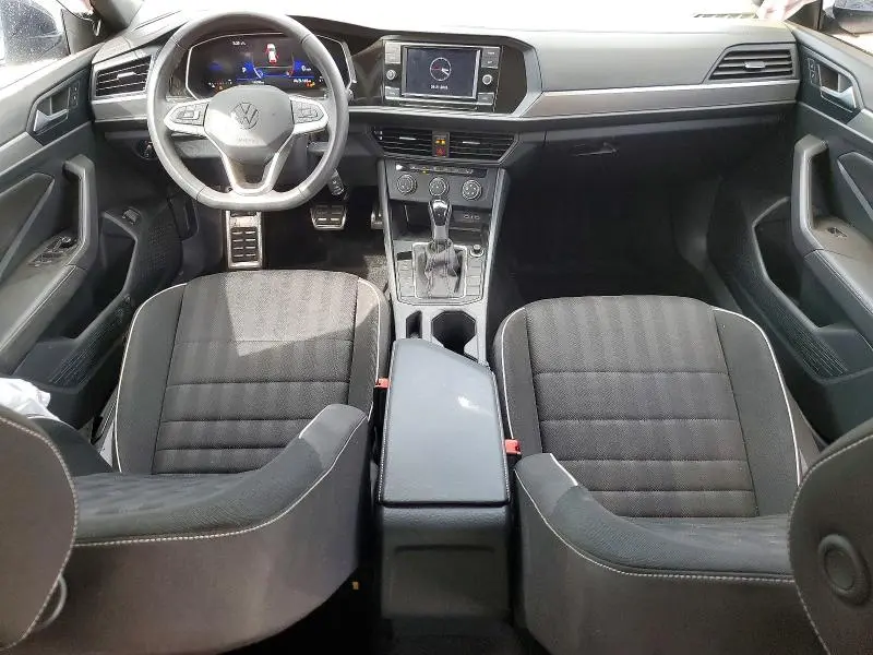 2024 VOLKSWAGEN JETTA SPORT  