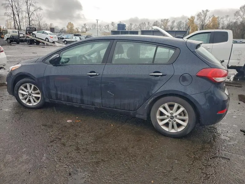 2017 KIA FORTE LX  