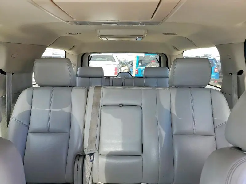 2012 CHEVROLET SUBURBAN K1500 LT  