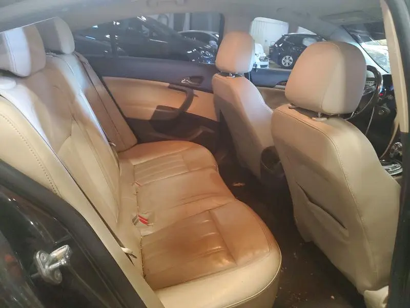2011 BUICK REGAL CXL  