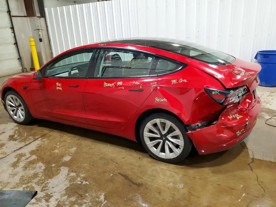 2022 TESLA MODEL 3   