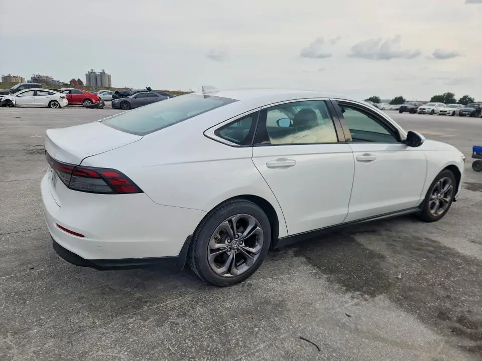 2023 HONDA ACCORD EX  