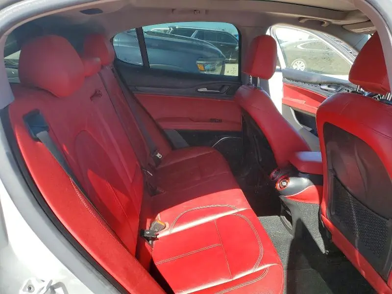 2020 ALFA ROMEO STELVIO   