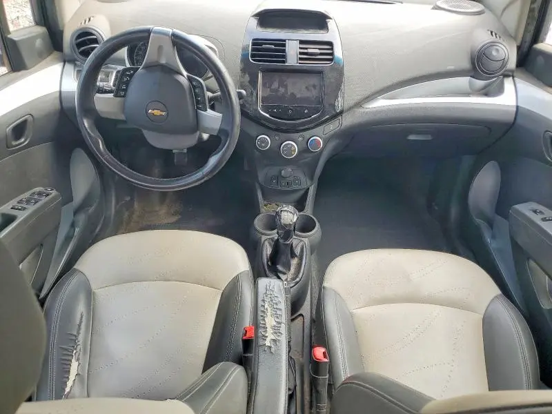 2013 CHEVROLET SPARK 2LT  