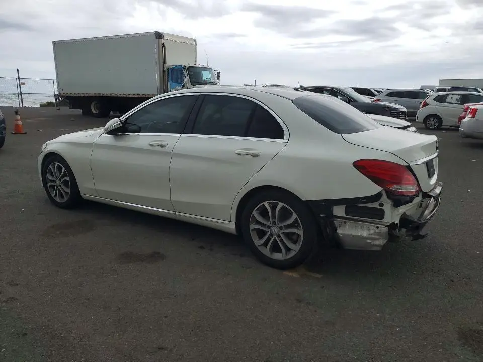 2015 MERCEDES-BENZ C 300  