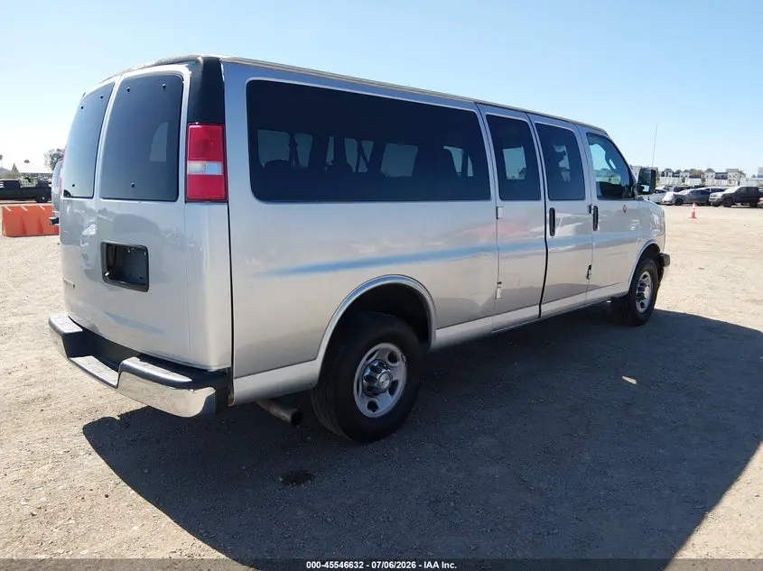 2017 CHEVROLET EXPRESS 3500 LT