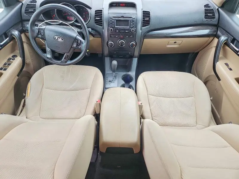 2012 KIA SORENTO LX  