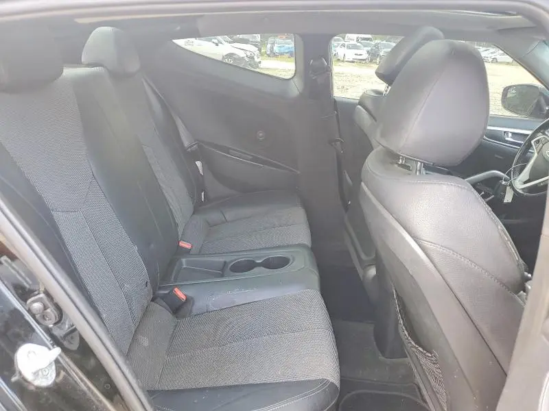2015 HYUNDAI VELOSTER BASE  
