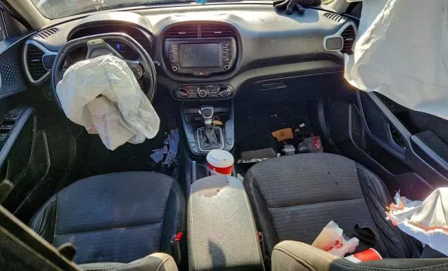 2020 KIA SOUL GT LINE  