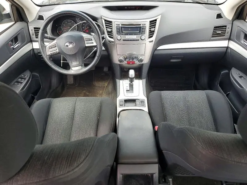 2013 SUBARU LEGACY PREMIUM + CWP  