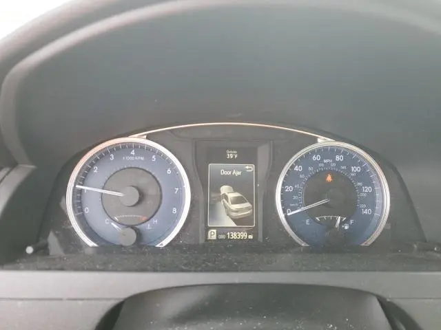 2016 TOYOTA CAMRY LE  