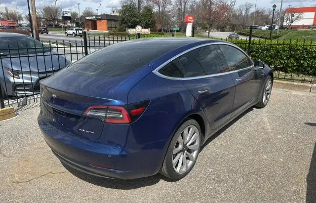2018 TESLA MODEL 3