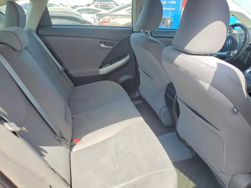 2013 TOYOTA PRIUS THREE  