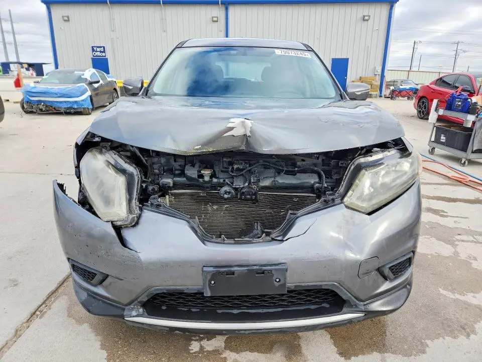 2015 NISSAN ROGUE S  