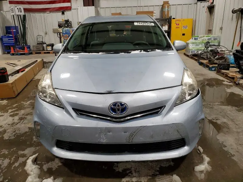 2014 TOYOTA PRIUS V   